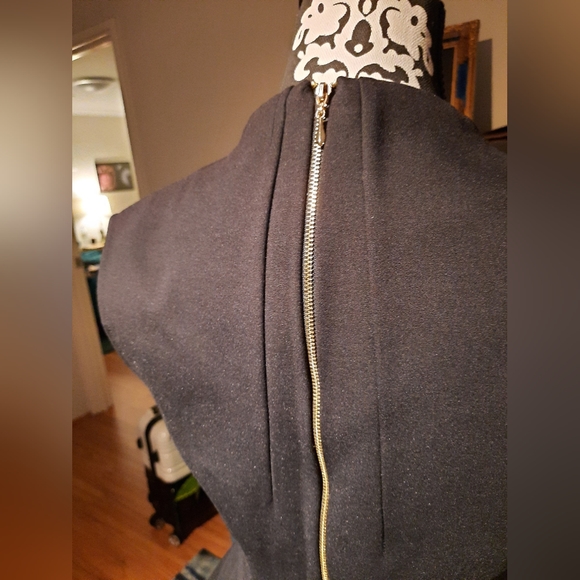 Thurley zip peplum top - Picture 3 of 5